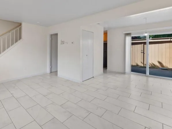 (undisclosed Address), Sacramento, CA 95823