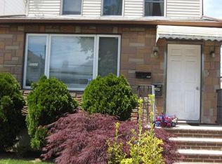 20309 50th Ave, Oakland Gardens, NY