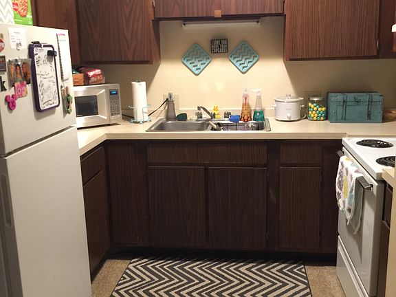 3rd image of 373 E 12th Ave APT A