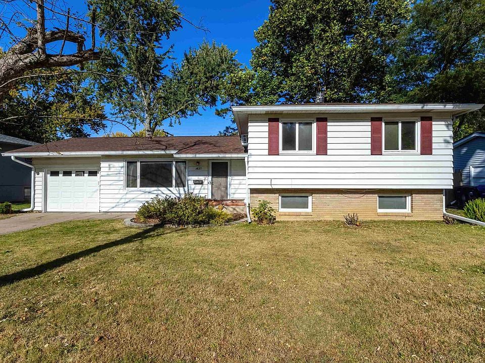 1st image of 1627 Parkway Dr