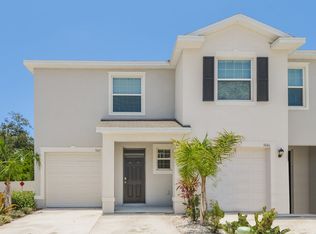 3065 Intrepid Ave, Sarasota, FL 34232
