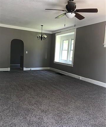 3rd image of 509 S Ash Ave