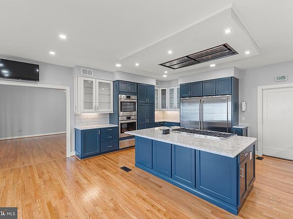 4th image of 1419 Ramseur Ln