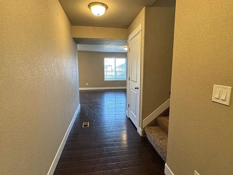3133 Loot Dr — Photo 6