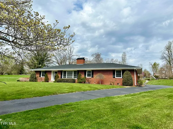 2826 Woodhill Rd, Johnson City, TN 37604