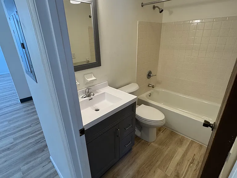 4200 Taylor Rd — Photo 5