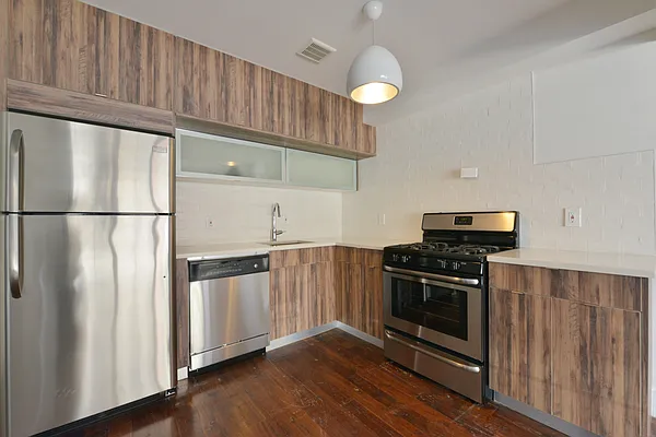 Rented by KMA Property Group LLC | media 2
