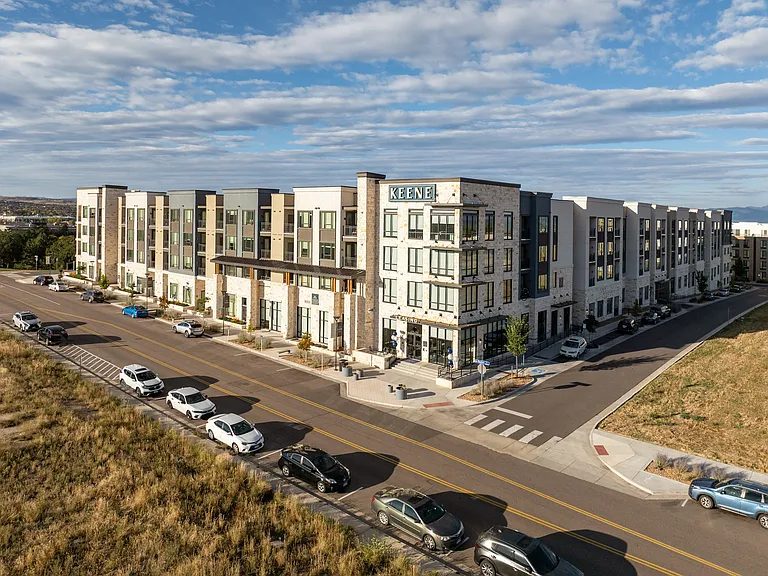 Modern Community in Heart of Centennial