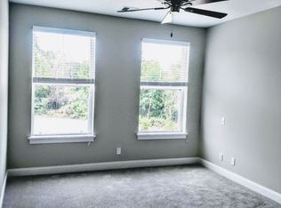 27 Plains Rd #1B-1BA-845SQFT, Essex, CT 06426