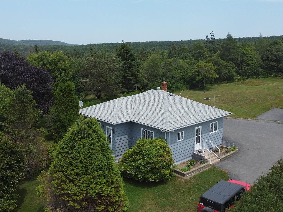 1st image of 40 Denton Rd
