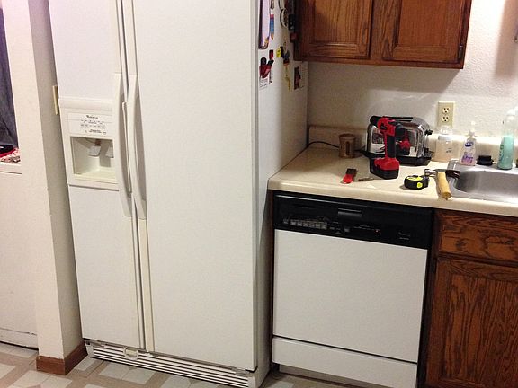 Fridge and dishwasher