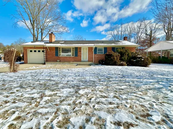 105 Ferrol Ave, Clifton Forge, VA 24422