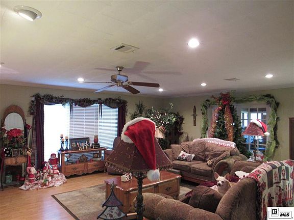 5th image of 105 Fernwood Dr