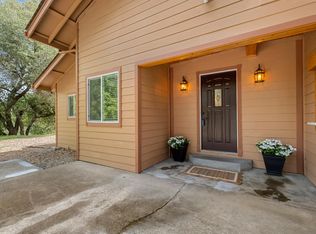 4612 S Point Rd, Diamond Springs, CA 95619