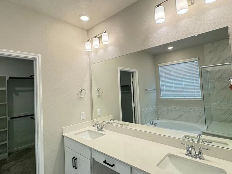 3010 Moonlit Mesa Ln — Photo 18