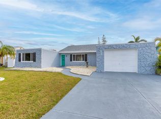 3848 Stratfield Dr, New Port Richey, FL 34652