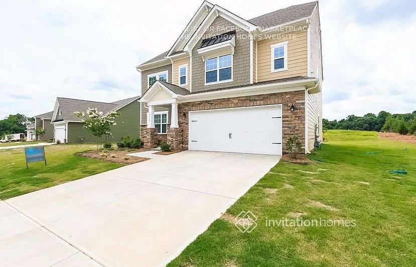 16117 Foreleigh Rd Huntersville, NC 28078 — Photo 2