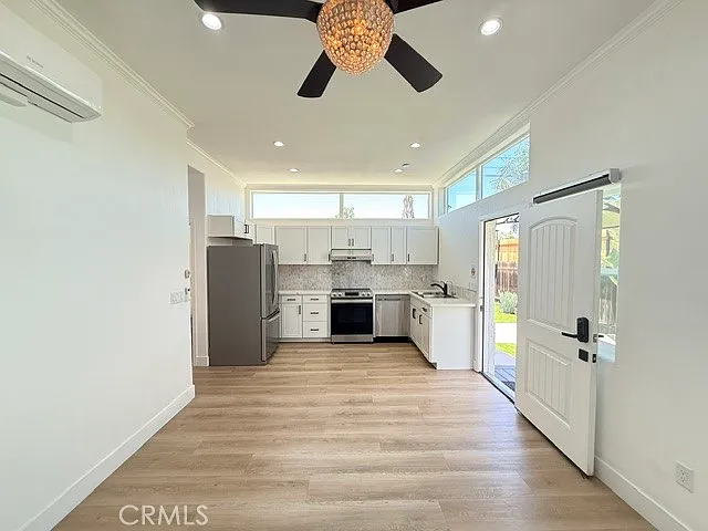 1476 Kenneth Dr — Photo 9