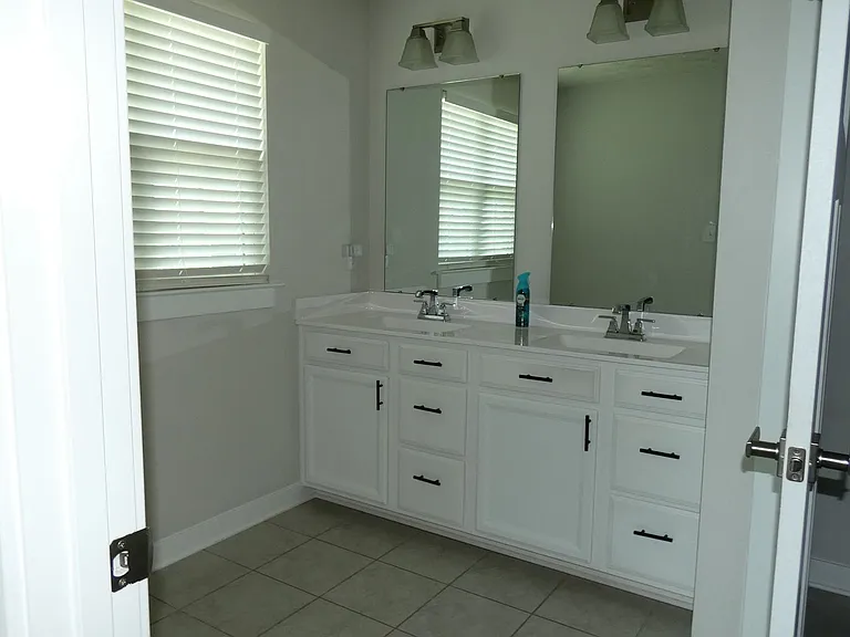 417 Sydney Dr — Photo 22