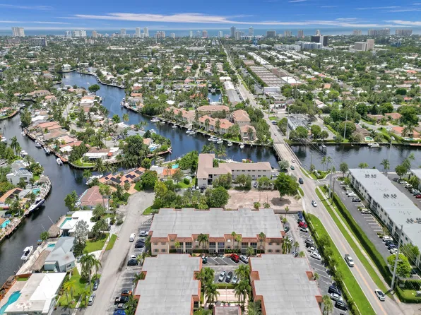 101 E McNab #333, Pompano Beach, FL 33060