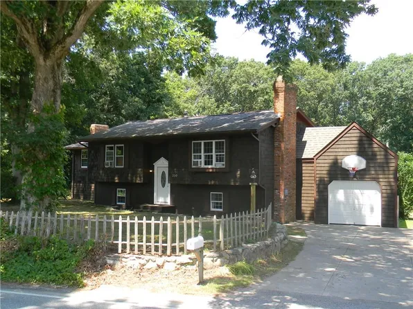 350 Hill St, Coventry, RI 02816