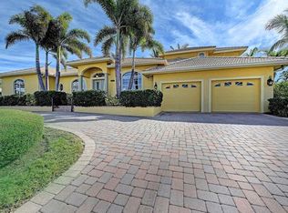 560 Yardarm Ln, Longboat Key, FL 34228