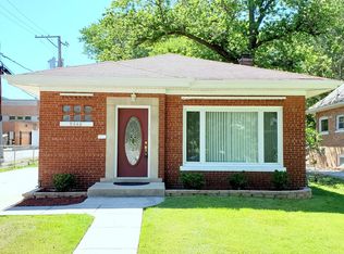 9448 S Charles St, Chicago, IL