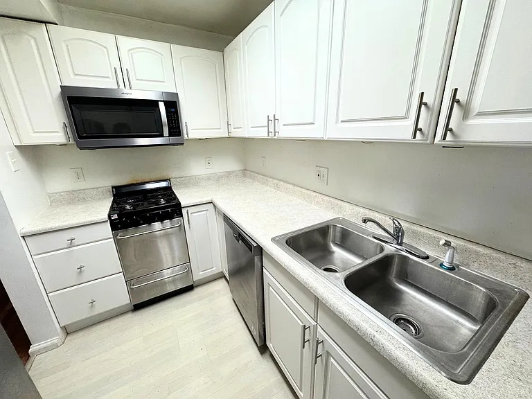 125 W Bodley Ave #1W — Photo 25