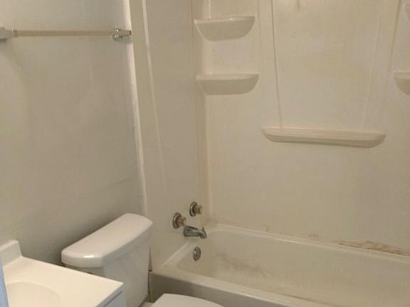 5th image of 1209 Poston Cir