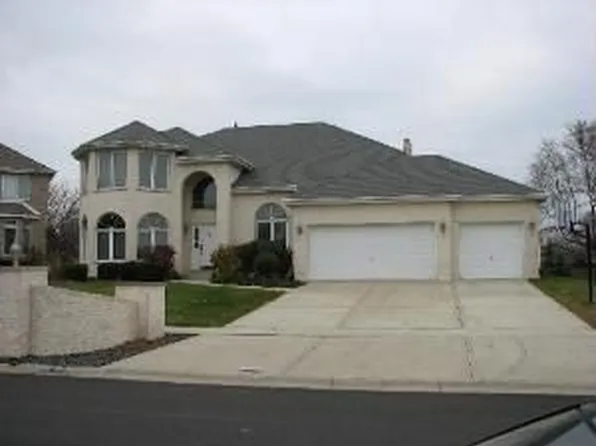 12049 W Flint Dr, Homer Glen, IL 60491