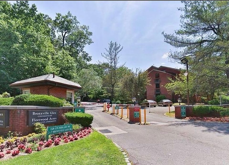 1st image of 1374 Midland Ave APT 506
