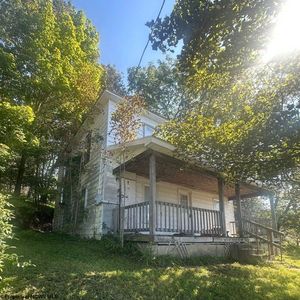 102 W High St, Terra Alta, WV, 26764