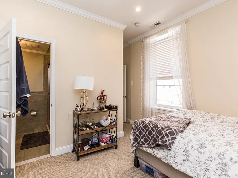 1712 Wallace St #202 — Photo 12