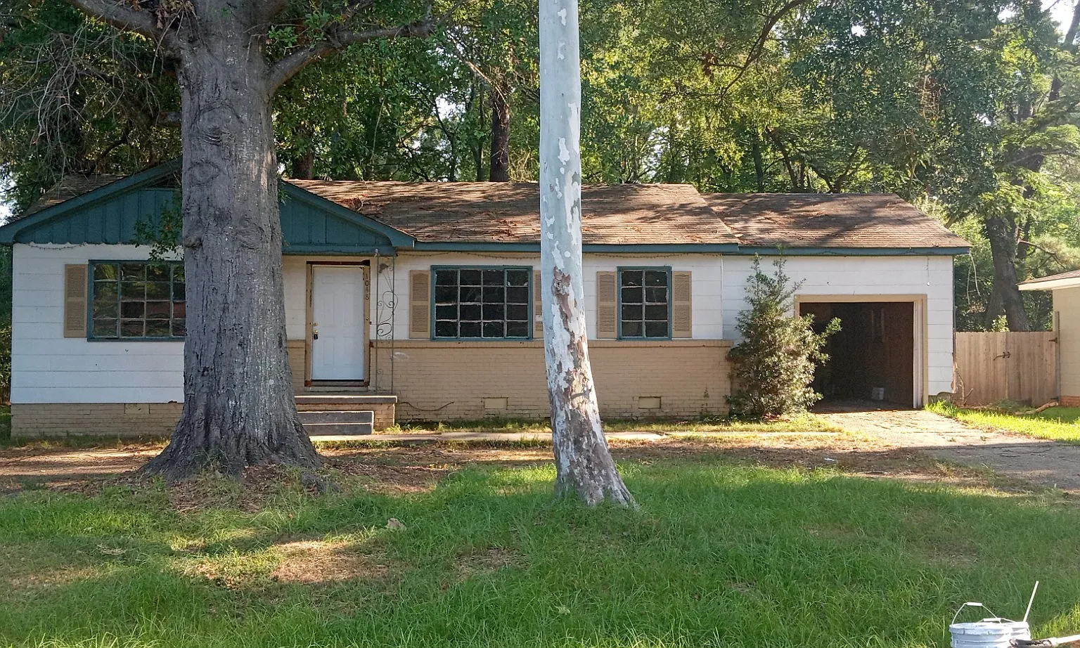 1048 Winn Street - 1 — Photo 1