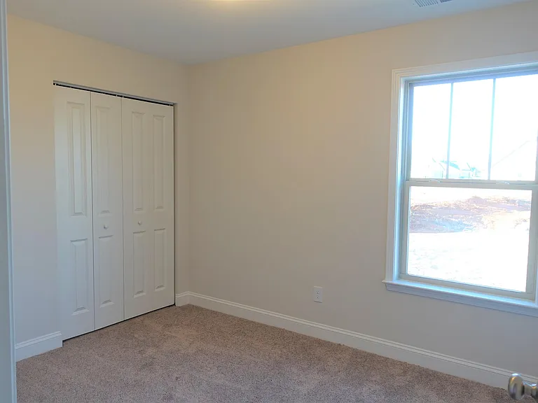 2731 Millhone Dr — Photo 33