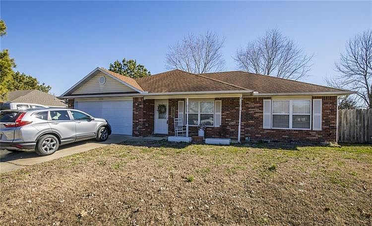 1st image of 2806 Jessica Pl