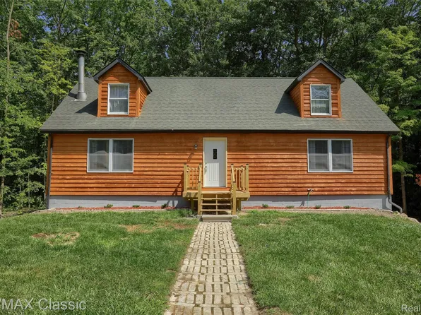 16645 Bordman Rd, Berlin, MI 48002