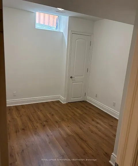 154 Regent Rd — Photo 5