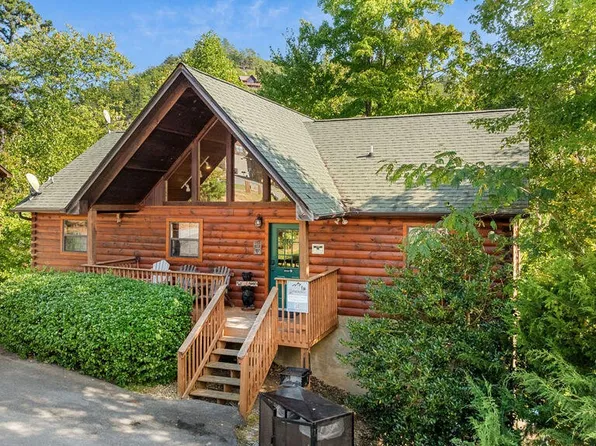 1535 Boo Boos Way, Sevierville, TN 37862