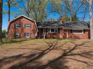 11433 Surry Rd, Chester, VA 23831