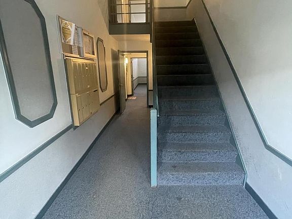 5th image of 8312 Kingsgate Rd #532