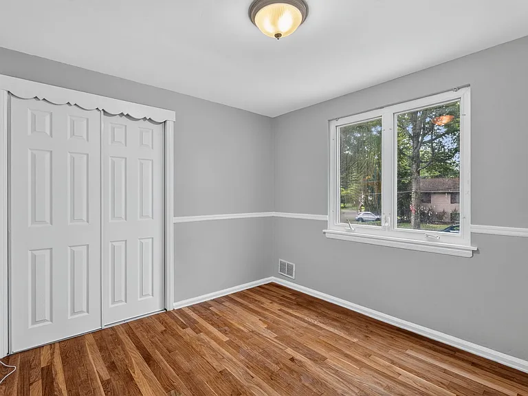 11 Lockwood Ln — Photo 15