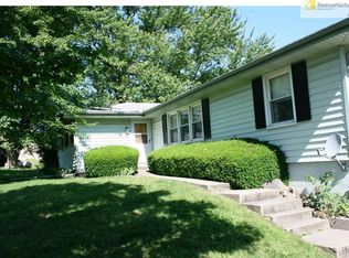 5510 NE 102nd St, Kansas City, MO 64156