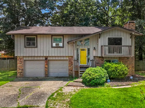 102 Oxford Cv, Jacksonville, AR 72076