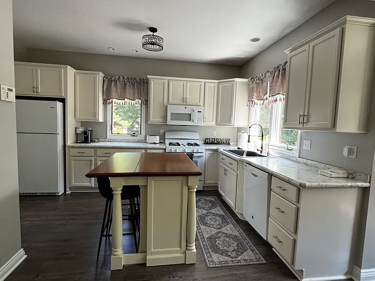 3269 Grey Village Dr — Photo 21