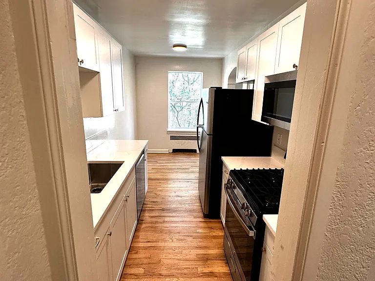1273 N Cook St #6 — Photo 20
