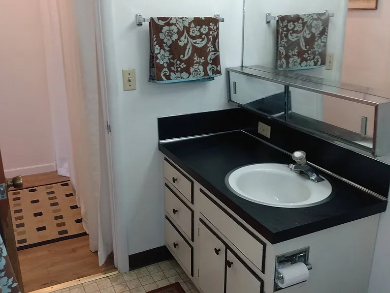 700 Whitaker Dr #700 — Photo 14