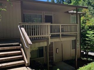 5900 Pony Express Trl APT 4, Pollock Pines, CA 95726