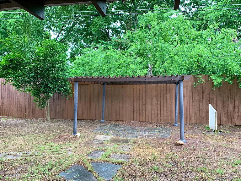 4905 Richmond Ave — Photo 14