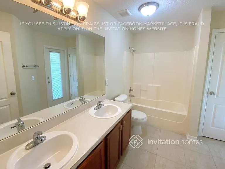 3237 Lorimar Ln — Photo 12